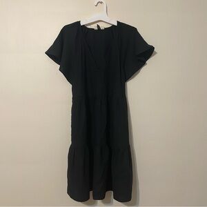 3/$24 💚 Black Flutter Sleeve Knee-Length Flowy Boho Dress